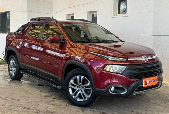FIAT TORO 2.0 16V TURBO DIESEL FREEDOM 4WD AT9